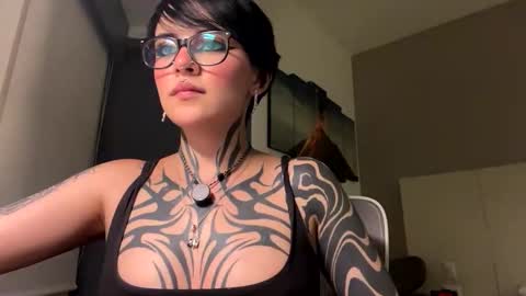 April  online show from 04.06.26