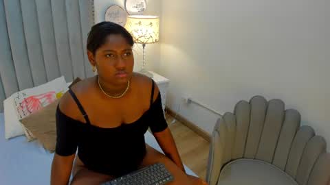 abril_castro_ online show from 07.26.26