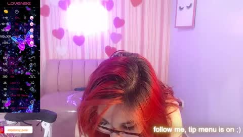 abril_ch_ online show from 02.21.25