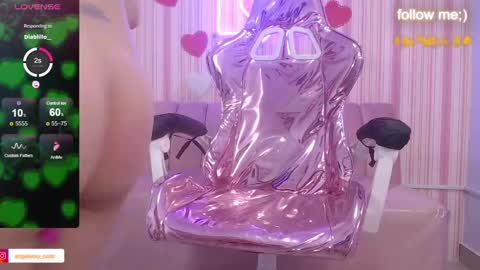 abril_ch_ online show from 02.28.25