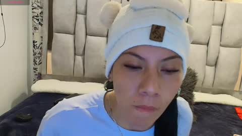 Snapshot of abril_fox__ chatting on 03.17.26 Abril Fox online show from 03.17.26