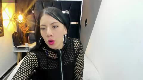 Snapshot of abril_fox__ chatting on 04.17.26 Abril Fox online show from 04.17.26