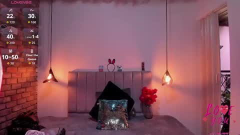 Snapshot of abril_fox__ chatting on 04.18.26 Abril Fox online show from 04.18.26