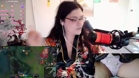 AChubbyGummy online show from 04.25.26