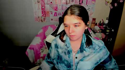 Kate online show from 11.23.25