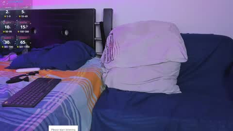 centric independent model   online show from 09.12.25