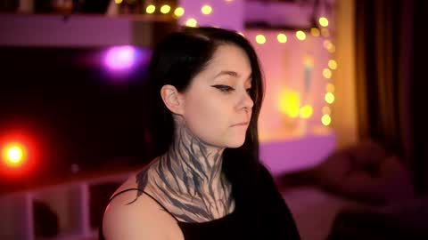 Snapshot of acid_pie chatting on 02.07.25 acid_pie online show from 02.07.25