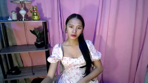 Snapshot of acyl_quixx chatting on 02.21.25 acyl_quixx online show from 02.21.25