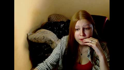 Snapshot of adagretta chatting on 12.15.24 adagretta online show from 12.15.24