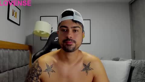 adam clarke online show from 10.08.25