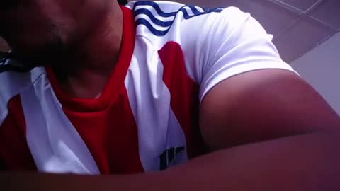 adam_fit19cm online show from 06.09.26