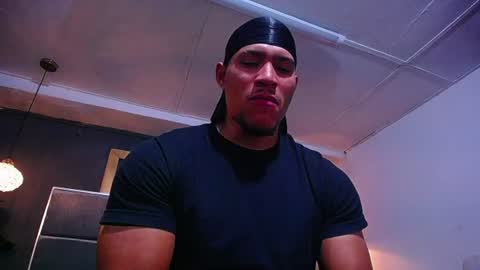 adam_fit19cm online show from 07.11.26