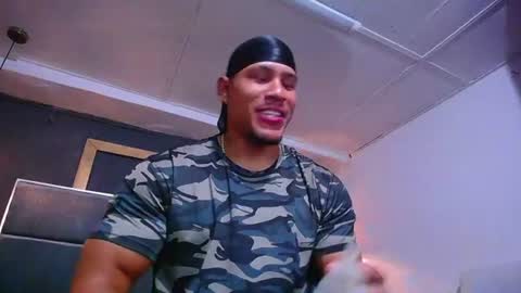 adam_fit19cm online show from 07.13.26
