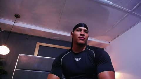 adam_fit19cm online show from 07.15.26