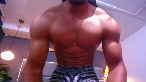 adam_fit19cm online show from 07.27.26