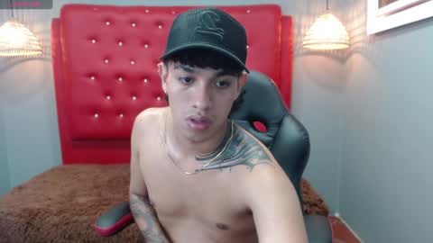 Snapshot of adamcoox chatting on 01.07.25 Adam online show from 01.07.25