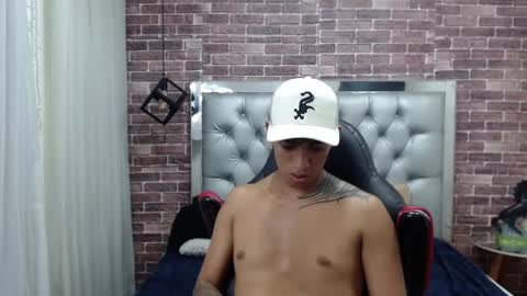 Snapshot of adamcoox chatting on 03.04.25 Adam online show from 03.04.25