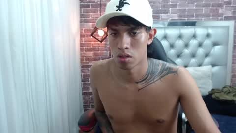 Snapshot of adamcoox chatting on 03.09.25 Adam online show from 03.09.25