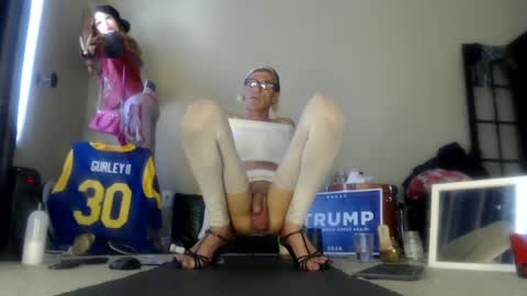 Snapshot of adamseve777 chatting on 12.25.24 TaylorSexbot online show from 12.25.24