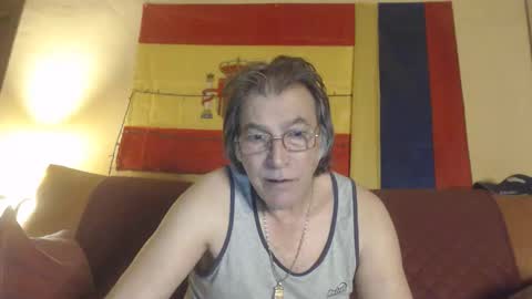 Snapshot of adan51 chatting on 05.10.26 Adan online show from 05.10.26