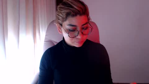 adan_romanoff online show from 05.10.26
