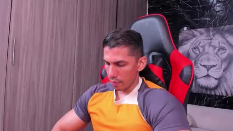 Adan Sin online show from 11.12.25