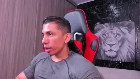 Adan Sin online show from 11.15.25