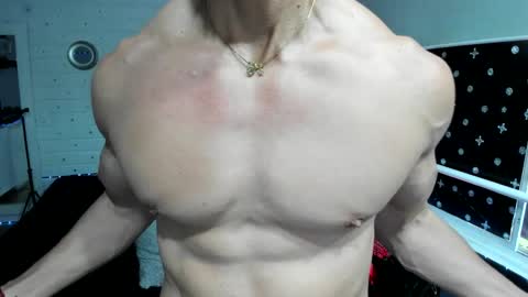 Adan online show from 10.27.25