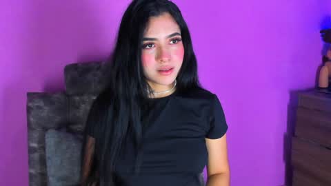 Snapshot of adara_johnson_ chatting on 01.02.25 Adara Johnson online show from 01.02.25