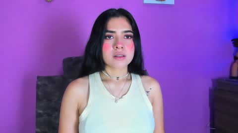Snapshot of adara_johnson_ chatting on 01.04.25 Adara Johnson online show from 01.04.25