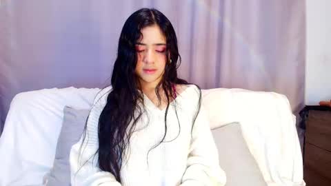 Snapshot of adara_johnson_ chatting on 10.15.25 Adara Johnson online show from 10.15.25