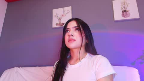 Snapshot of adara_johnson_ chatting on 04.01.26 Adara Johnson online show from 04.01.26