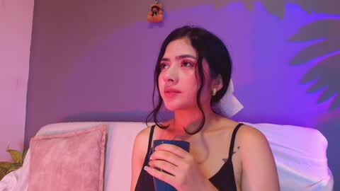 Snapshot of adara_johnson_ chatting on 04.16.26 Adara Johnson online show from 04.16.26