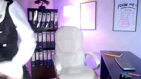 Snapshot of adara_lee chatting on 02.01.26 sofi online show from 02.01.26