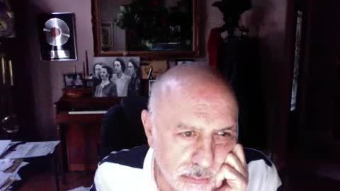 add_me_2 online show from 04.16.26