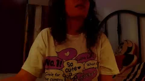 Snapshot of addicted2uts chatting on 05.11.26 amy online show from 05.11.26