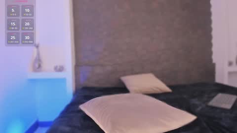 A D D I S O N  online show from 02.08.25