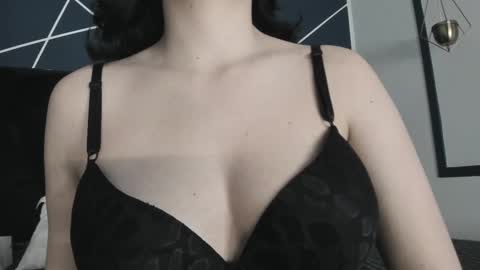 Ade  online show from 02.11.25