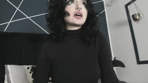 Ade  online show from 02.18.25