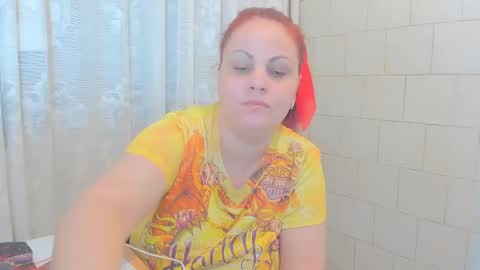 Snapshot of adelamilfsexy chatting on 01.02.25 izabellamilf online show from 01.02.25