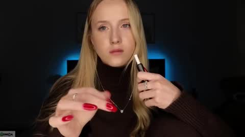 Snapshot of adele_armas chatting on 02.01.26 Adele online show from 02.01.26