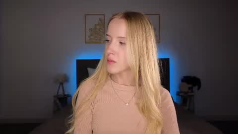 Snapshot of adele_armas chatting on 07.18.26 Adele online show from 07.18.26