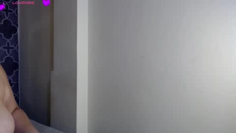 adele cruzz online show from 12.22.25