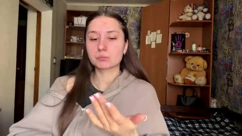 Poly online show from 03.25.26