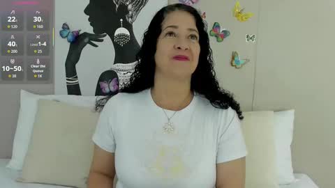 Adele Smithh online show from 10.02.25