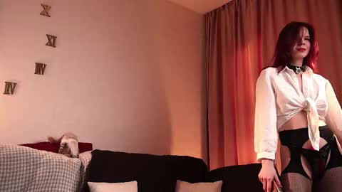 Adelheid online show from 11.23.25