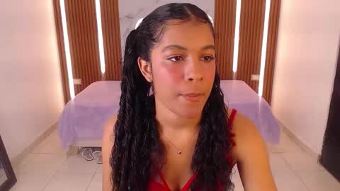 Snapshot of adelinne_ chatting on 03.03.26 Adhara Hills online show from 03.03.26