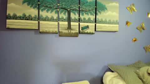 Snapshot of adellelennox_cg chatting on 01.27.25 Adelle online show from 01.27.25