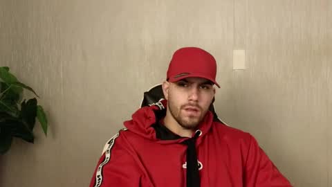 Snapshot of ades_lowe chatting on 10.16.25 Ades online show from 10.16.25