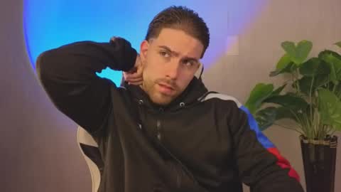 Snapshot of ades_lowe chatting on 11.22.25 Ades online show from 11.22.25